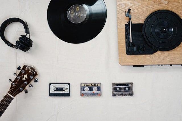 90s technology cassette tapes